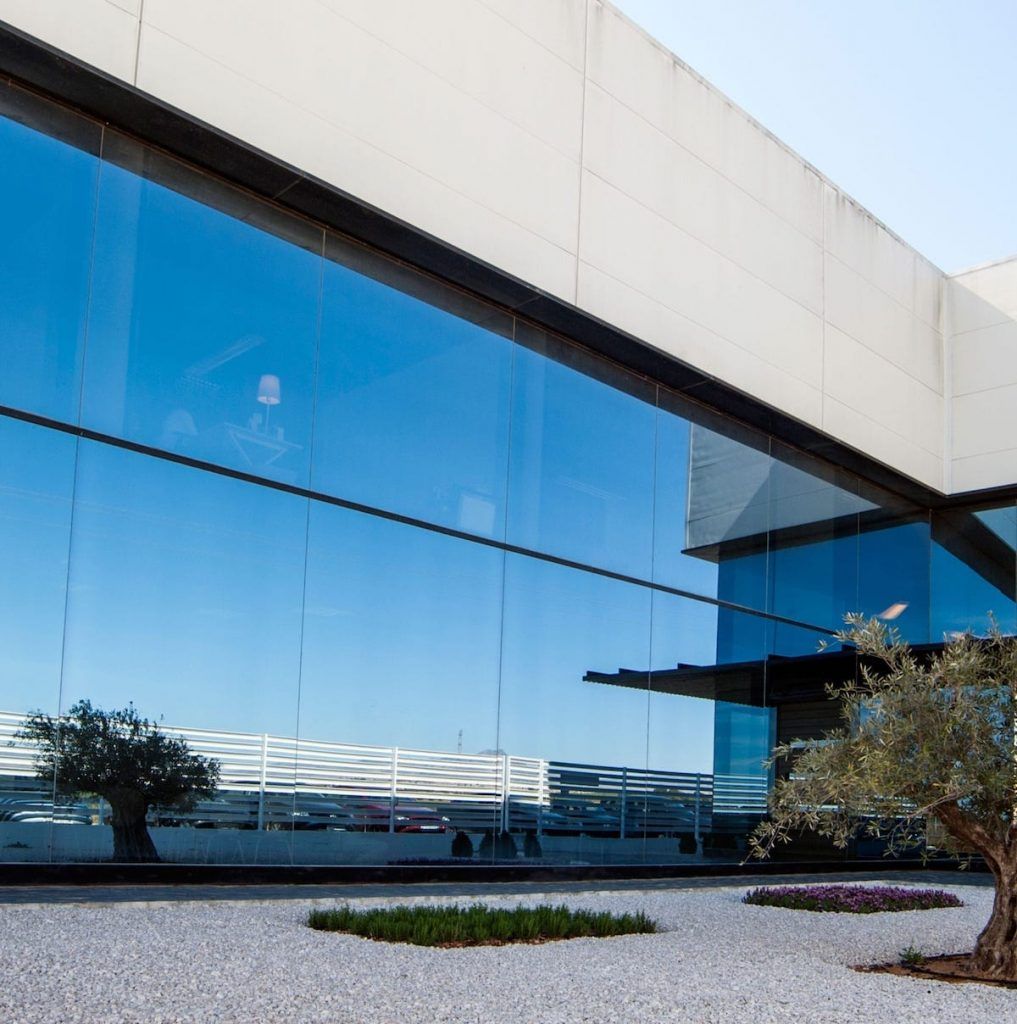 Fachada Edificio de oficinas Pronamed