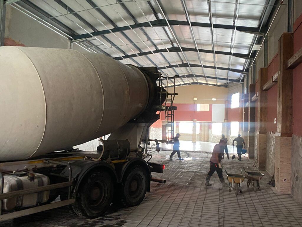 Líderes en construcción y reforma de naves industriales