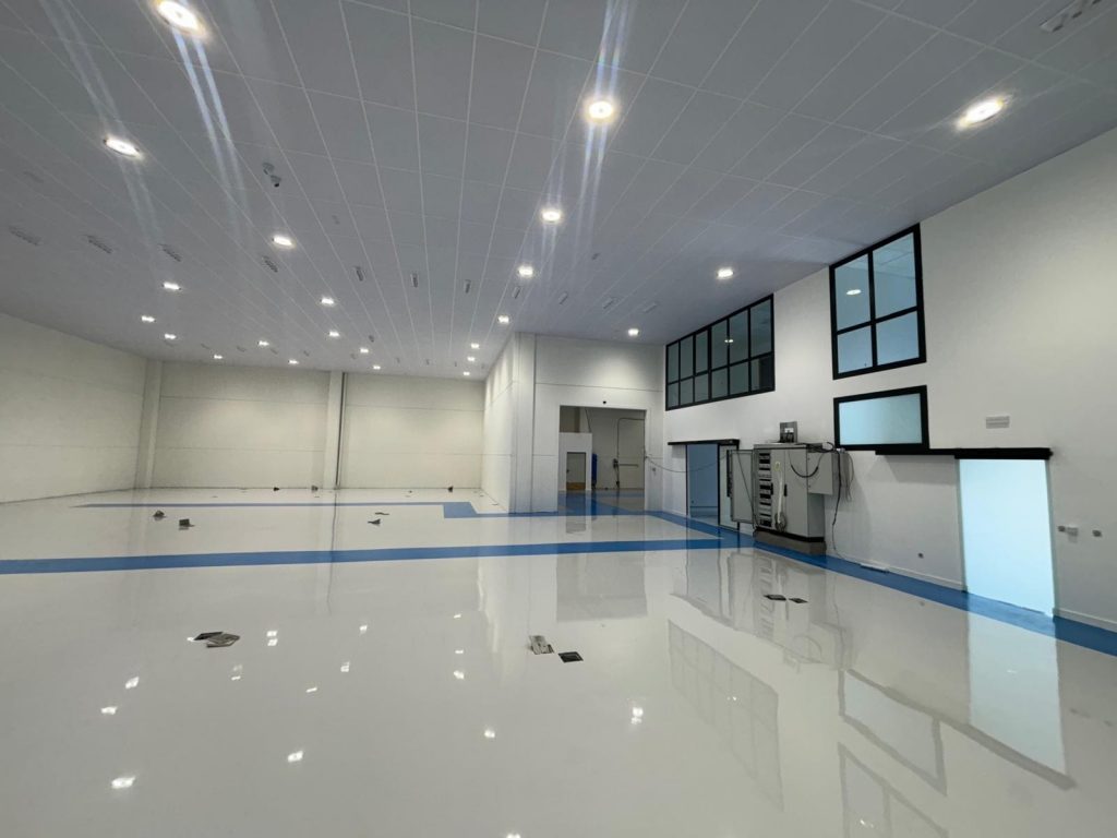 Nave a medida para industria tecnológica