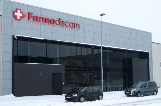 naves industriales Farmacia Farmadiscam