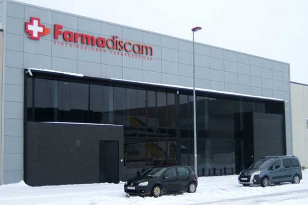 naves industriales Farmacia Farmadiscam