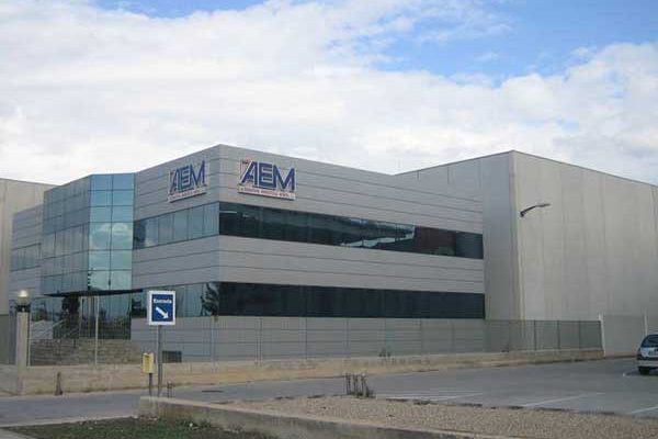 Construcción de naves industriales y Edificios de oficinas en Zaragoza